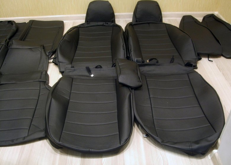 Чехлы из экокожи