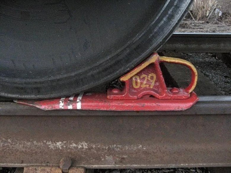 Башмак горочный тормозной 8739.00сб