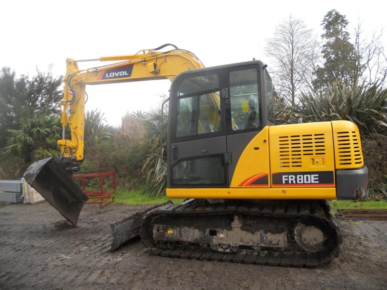 Мини экскаватор