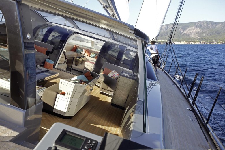 Парусная яхта ganesha