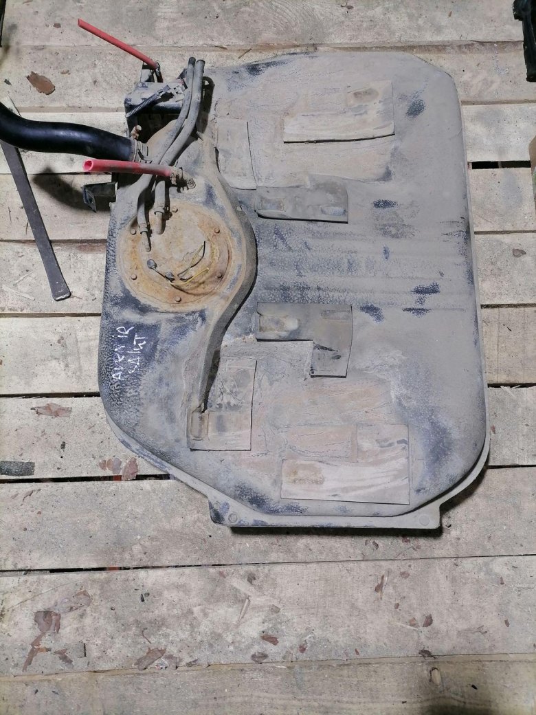 Бензобак ниссан рнесса