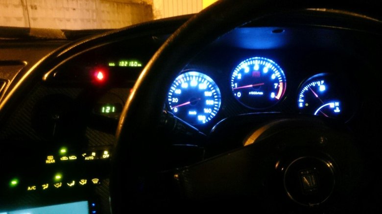 Чайзер 100 ночью