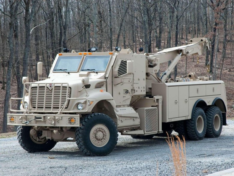 International maxxpro wrecker