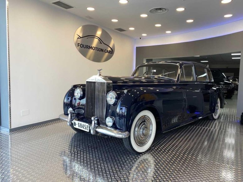 Rolls royce phantom 5