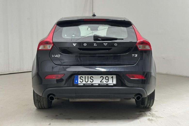 Volvo хэтчбек