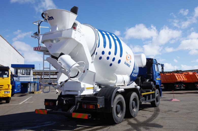 Автобетоносмеситель тза5814z9