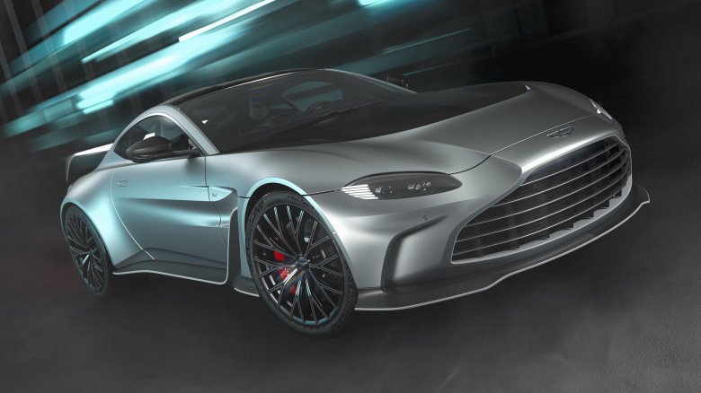 Aston martin v12 vantage 2022