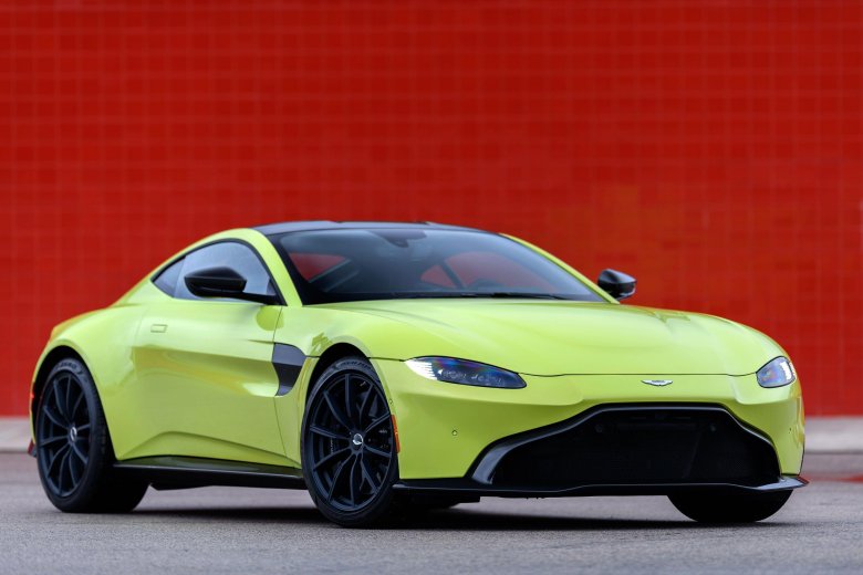 Aston martin vantage 2018