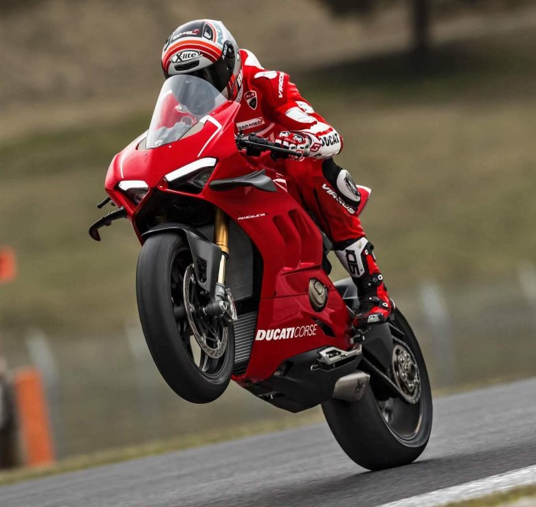 Дукати 1199 panigale superbike