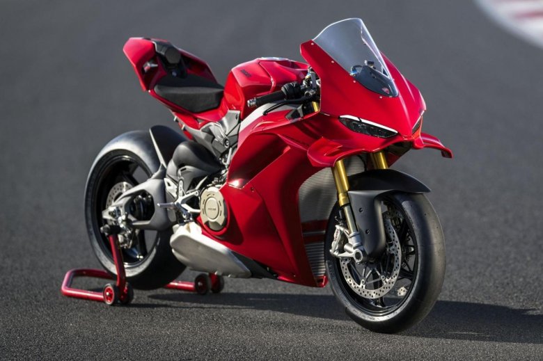 Мотоцикл ducati panigale v4