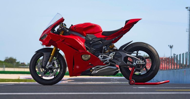 Ducati panigale v 4 s