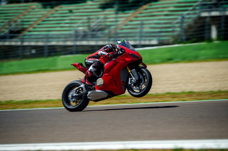 Panigale v4