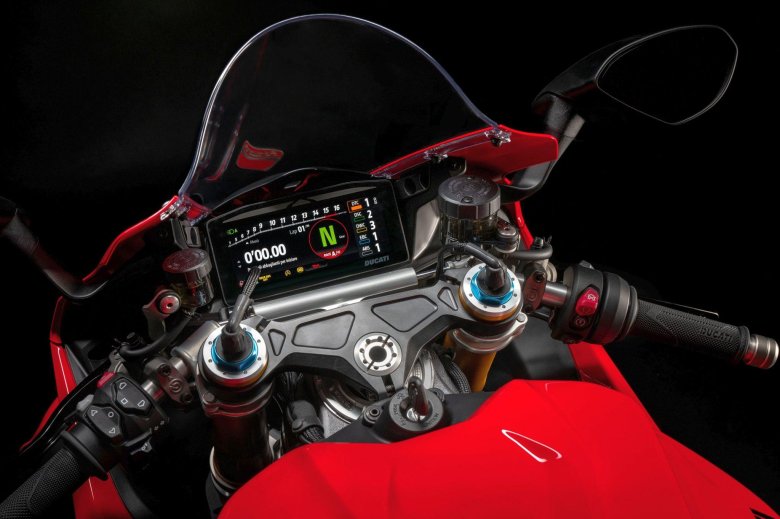 Ducati 1199 приборная панель