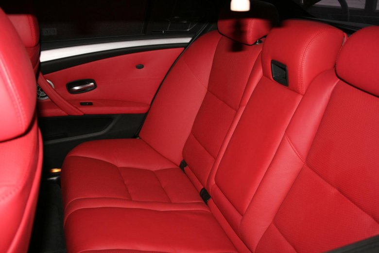 Красный салон бмв