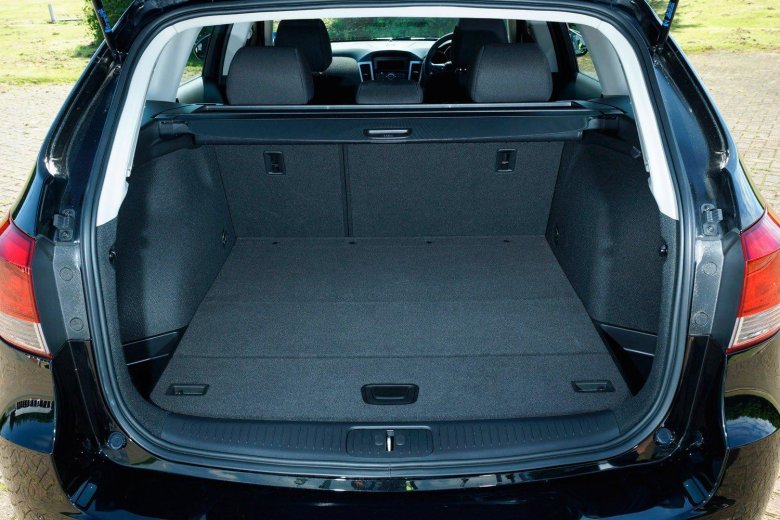 Шевроле круз универсал салон багажник