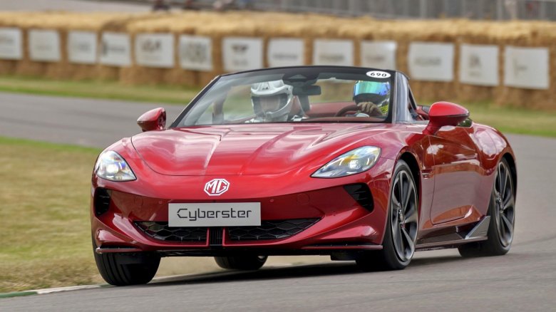 Электрический родстер