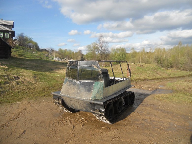 Гусеничный вездеход раш