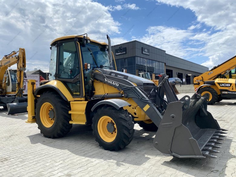 Экскаватор погрузчик volvo