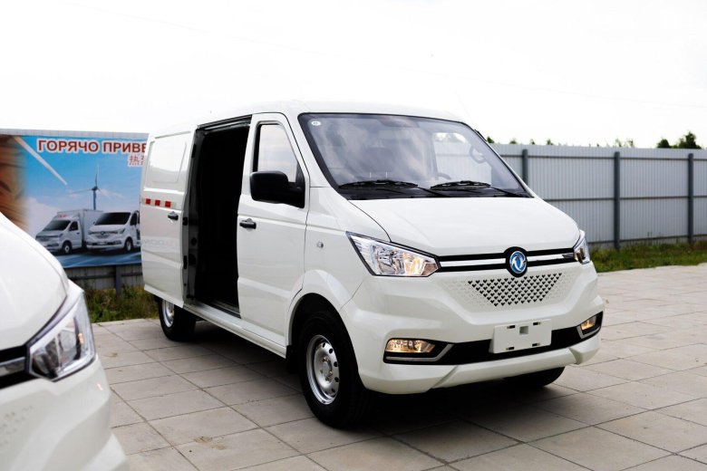 Донг фенг фургон цельнометаллический