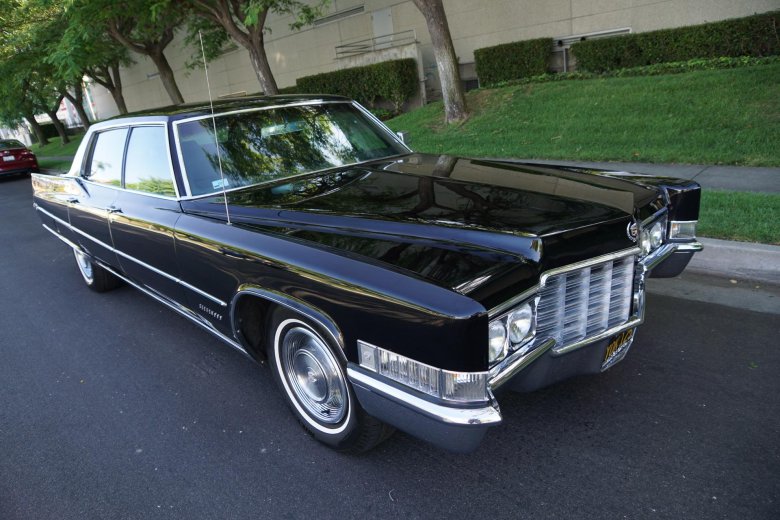Cadillac fleetwood 60 special