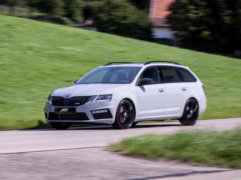 Skoda octavia rs универсал 2018
