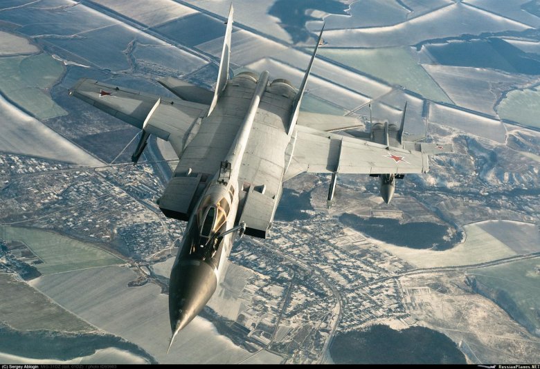 Истребитель перехватчик миг 31