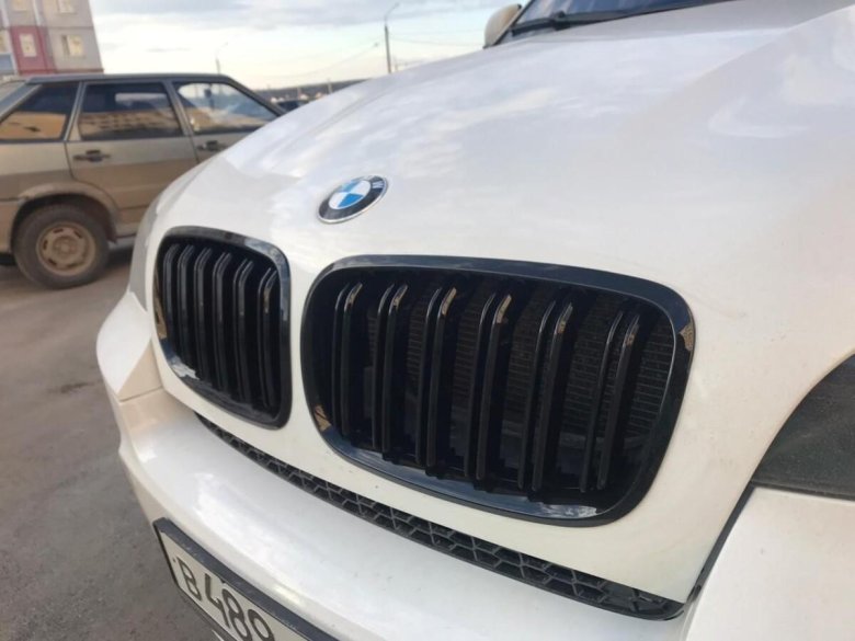 Ноздри bmw x7 матовые