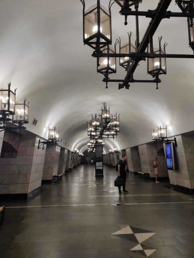 Метро уральская екатеринбург