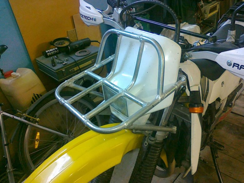 Багажник на мотоцикл иж планета 5