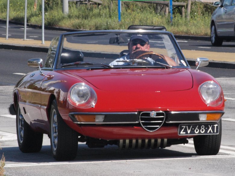 Alfa romeo spider 1983