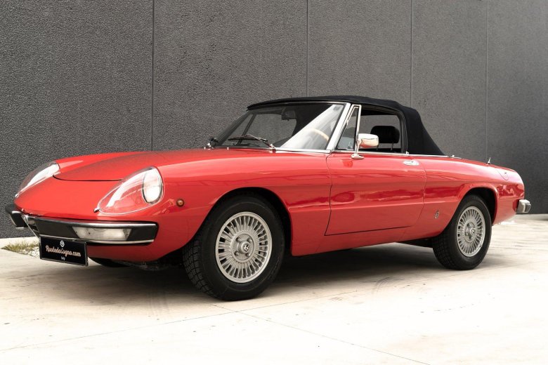 Alfa romeo spider 1973