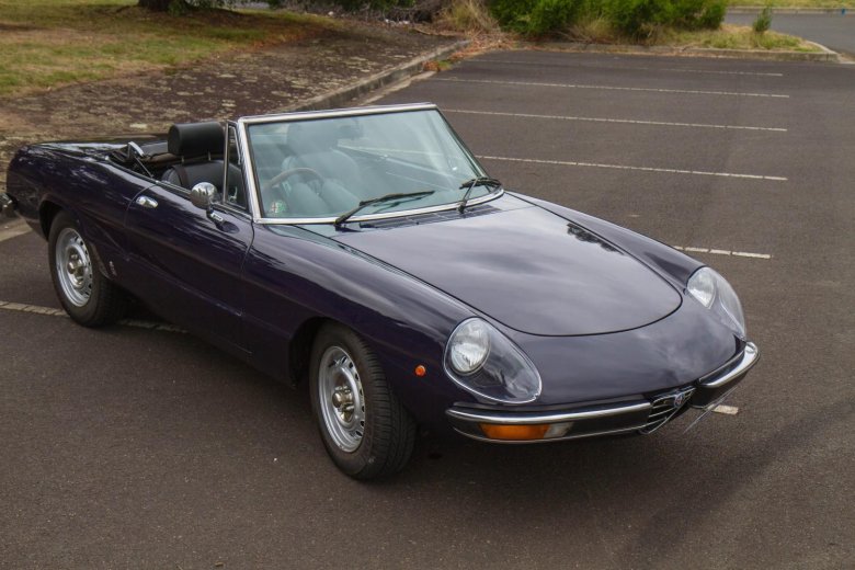 Alfa romeo spider