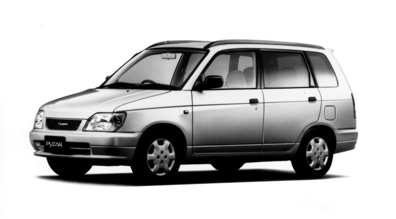 Daihatsu pyzar 1998