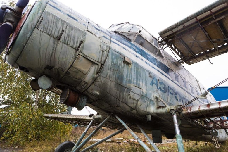 Списанные самолеты