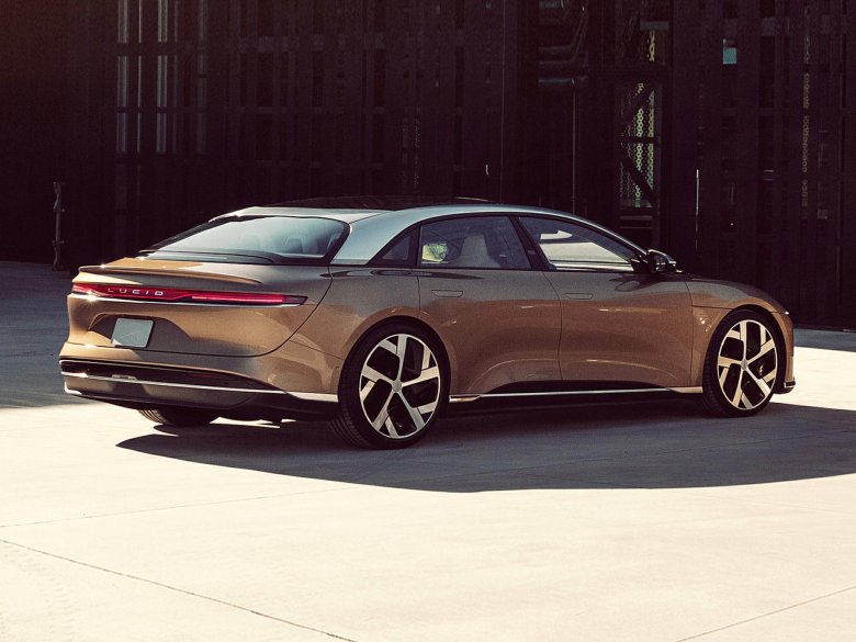 Электромобиль lucid air 2021