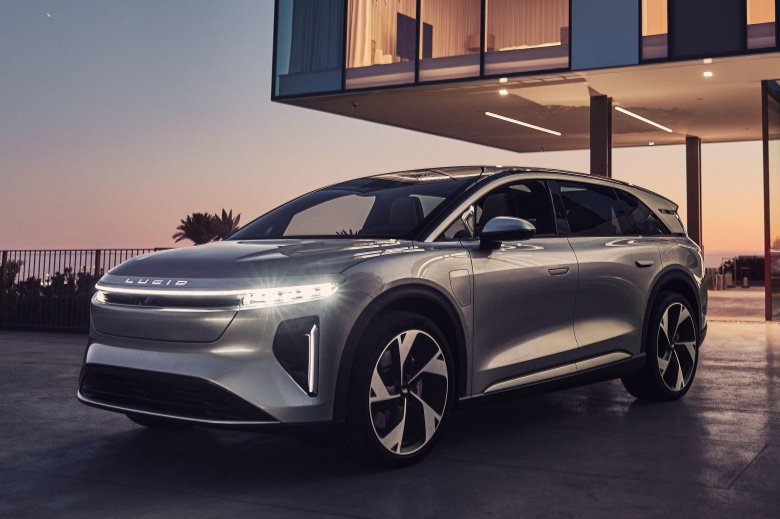 Lucid gravity кроссовер