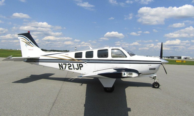 Самолет бичкрафт бонанза