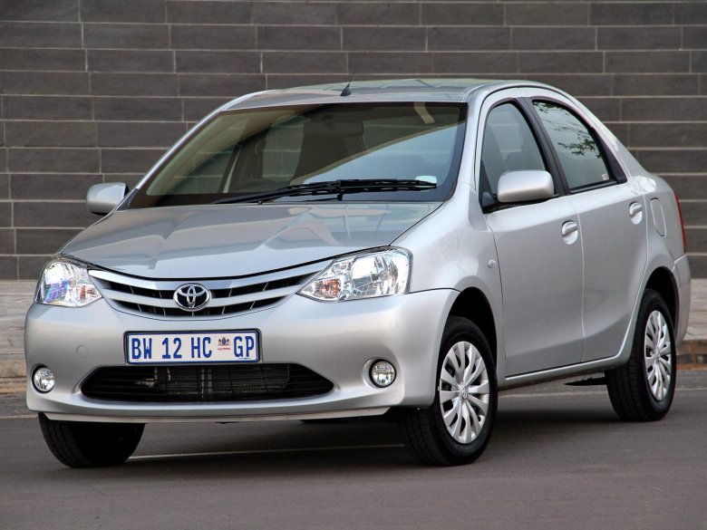 Toyota etios sedan
