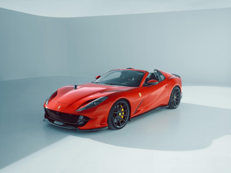 Феррари 812 спайдер