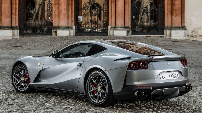 812 superfast ferrari