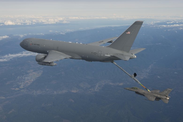Boeing kc-135r stratotanker