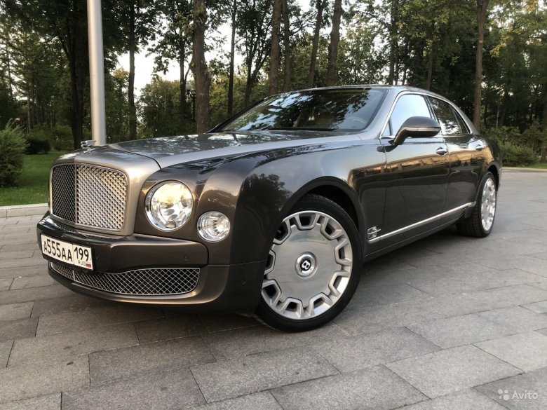Бентли 2012