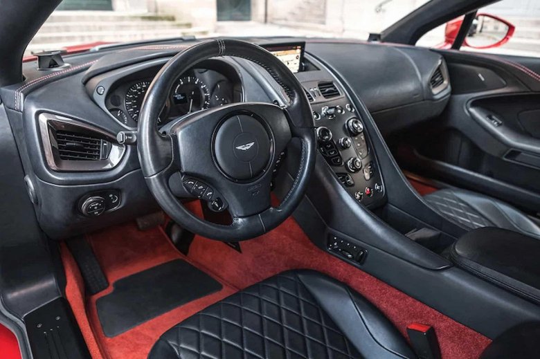 Aston martin vanquish zagato