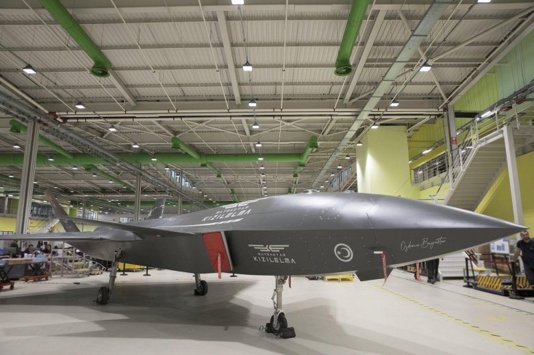 Реактивный беспилотник байрактар