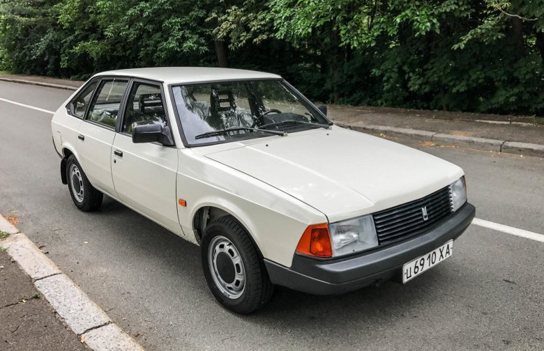 Москвич азлк 2141 алеко