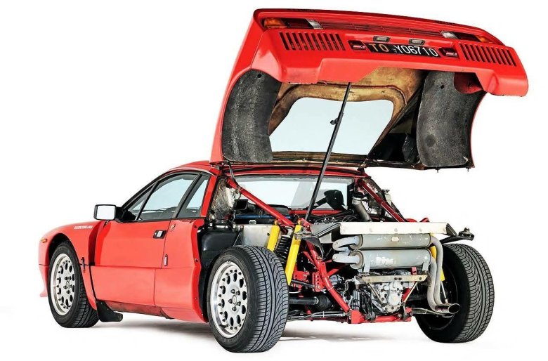 Lancia rally 037 stradale