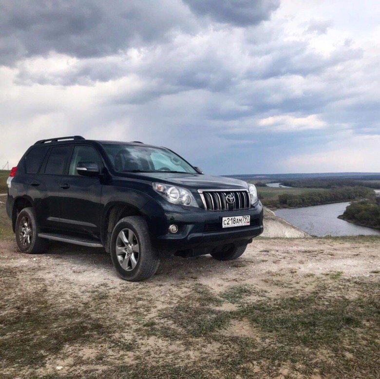 Toyota land cruiser prado 2012
