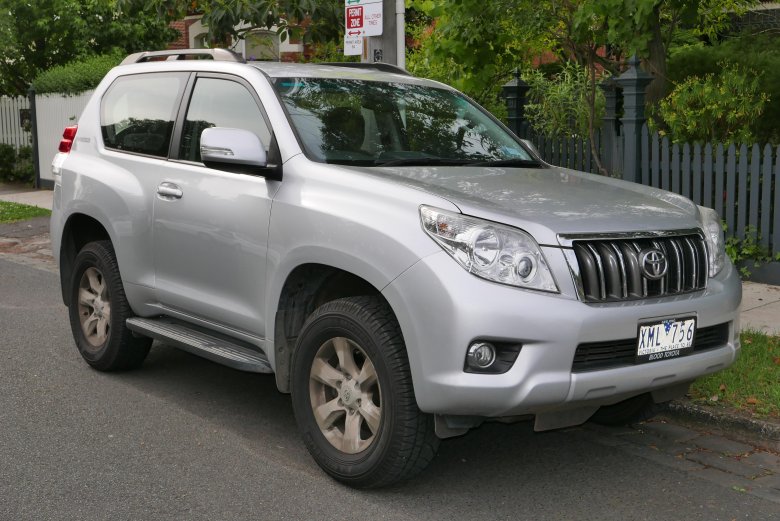 Toyota land cruiser prado 3