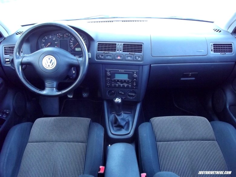 Volkswagen bora 2002 салон