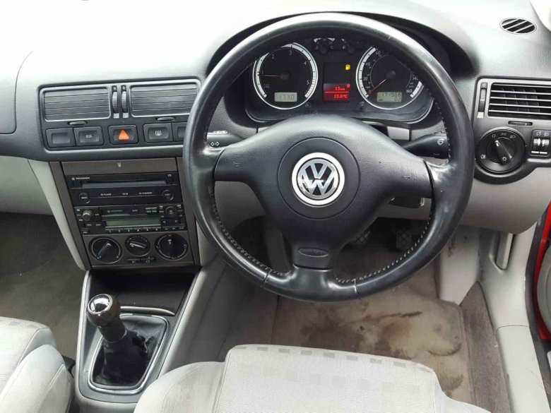 Фольксваген бора 2000 салон